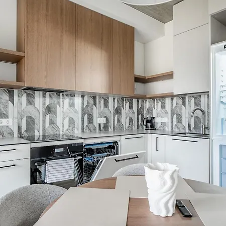 2 Bedroom View By Reside Baltic Lägenhet