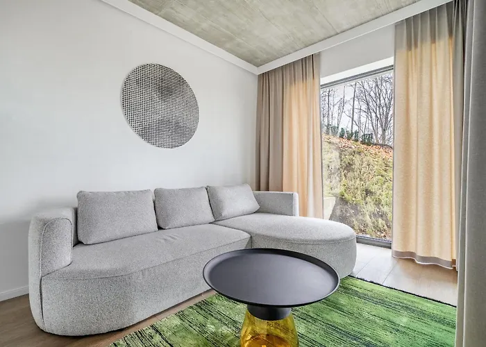 2 Bedroom View By Reside Baltic Διαμέρισμα *